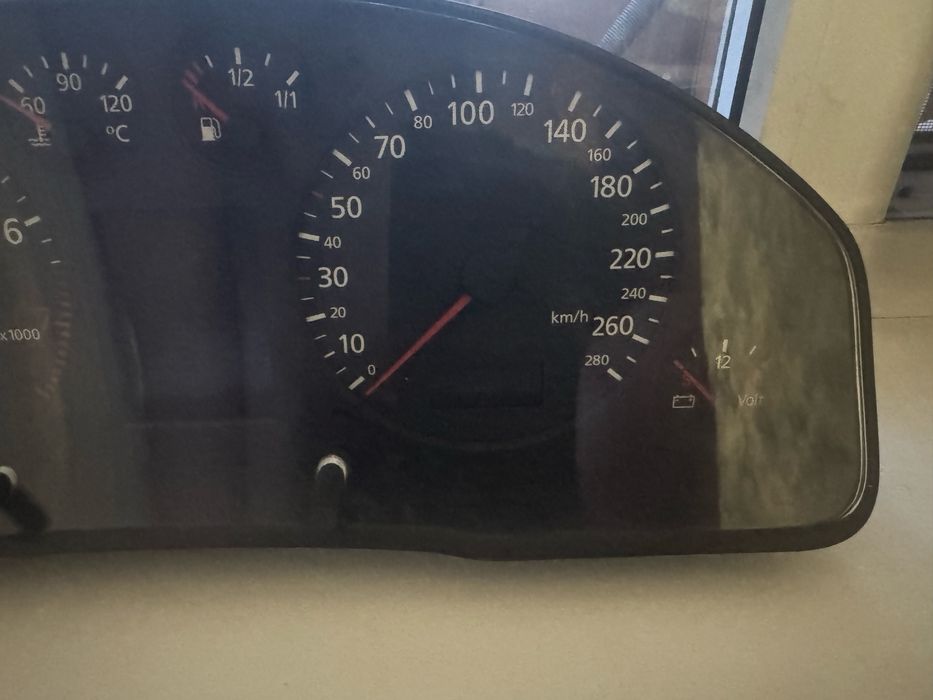 Продам щиток приборов audi a6 c5, a4 b5