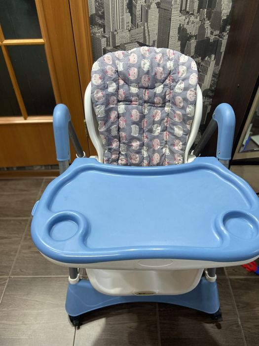 Продам стульчик для кормления