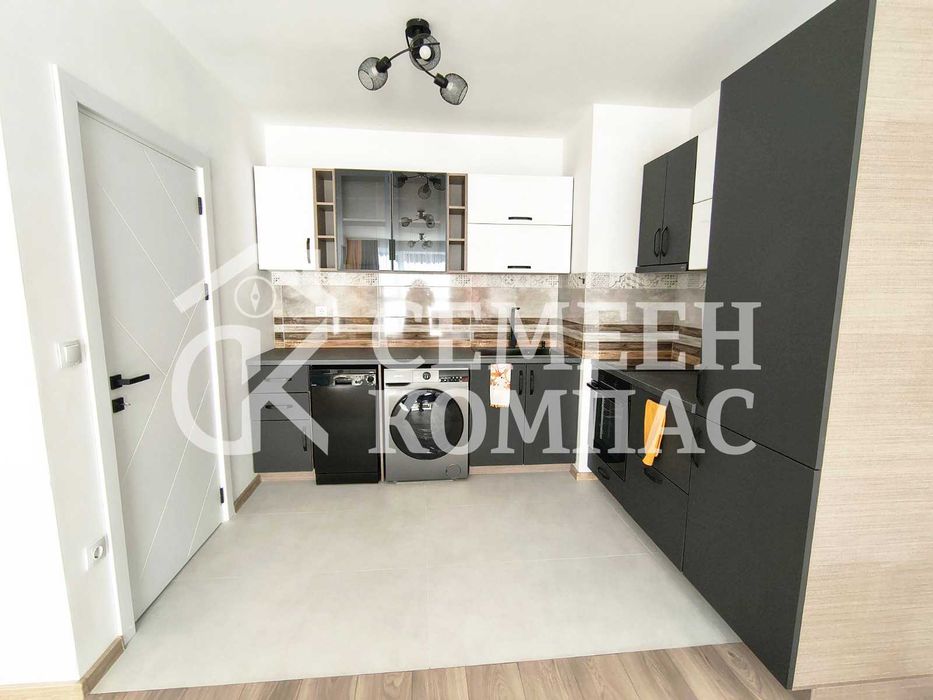 Продава се Двустаен апартамент в Пловдив, Кючук Париж - 78 кв.м за 899 €/кв.м - Снимка #4