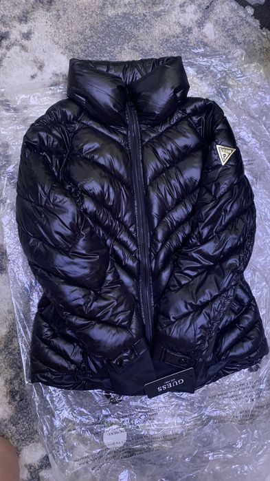 Куртка guess демисезонная 46(M)