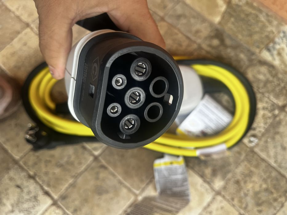 Cablu incarcare auto