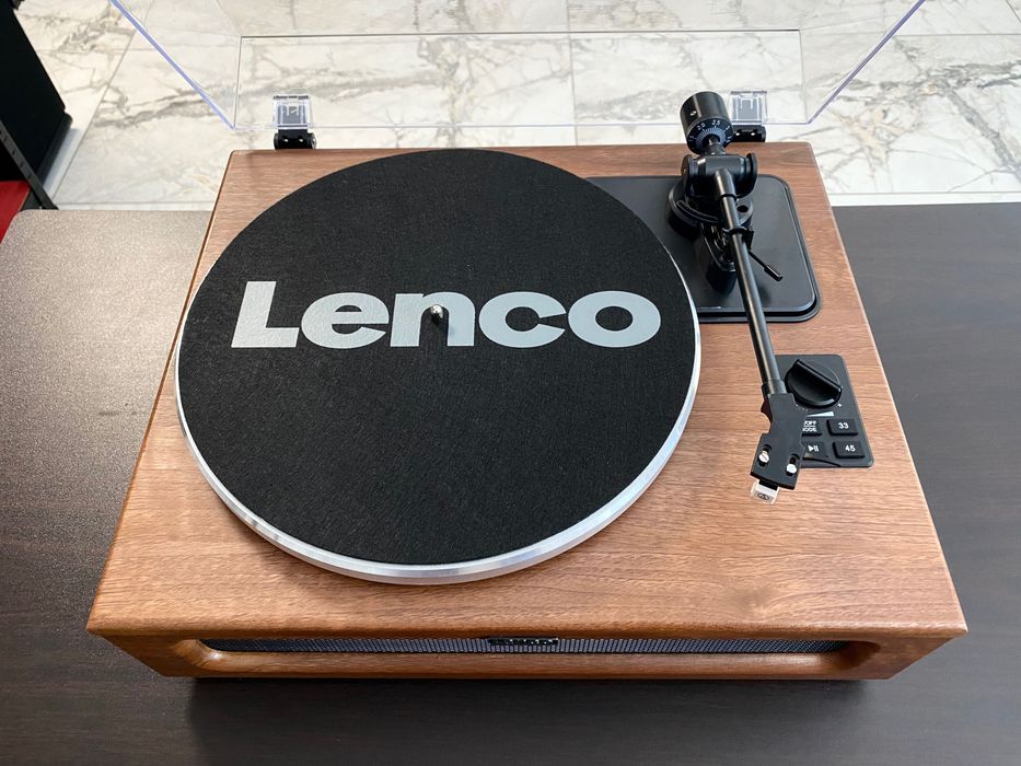 Качествен грамофон Lenco