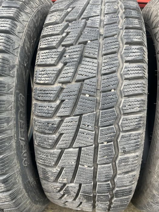 Зимни гуми  205/55 R16 ДОТ 2021г