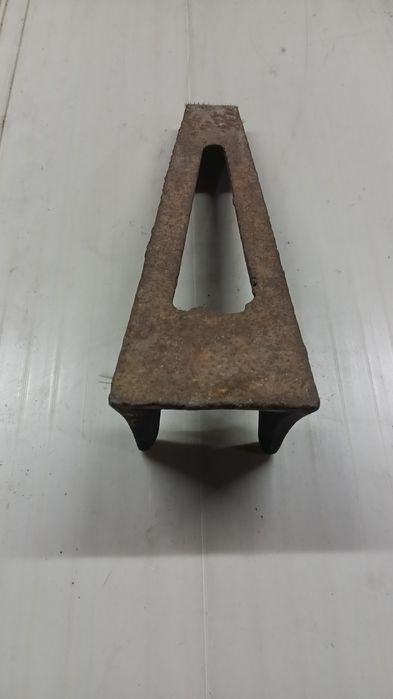 Ножки для ванны чугунные