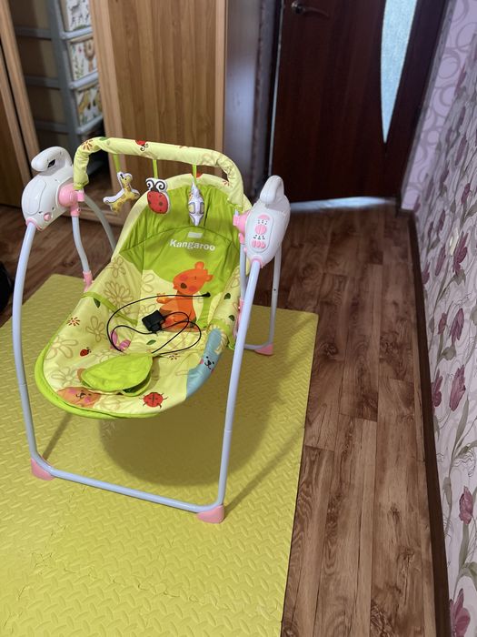 Продам качелю для детей