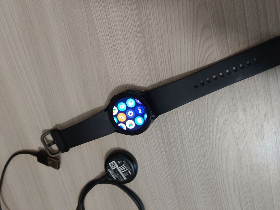 Продам Samsung what4