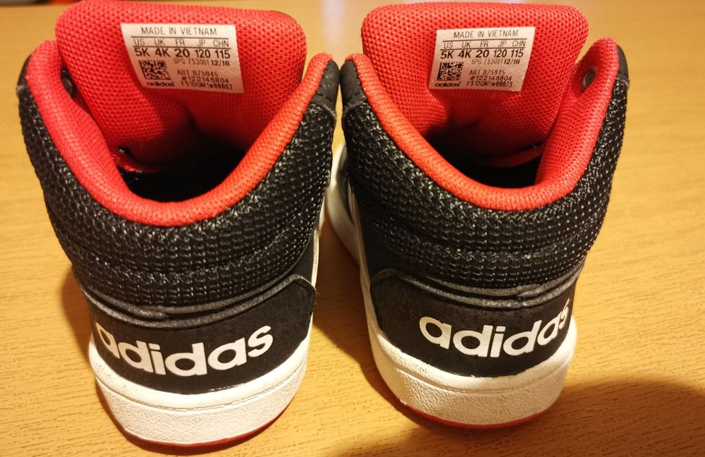 Adidas Hoops Mid 2.0