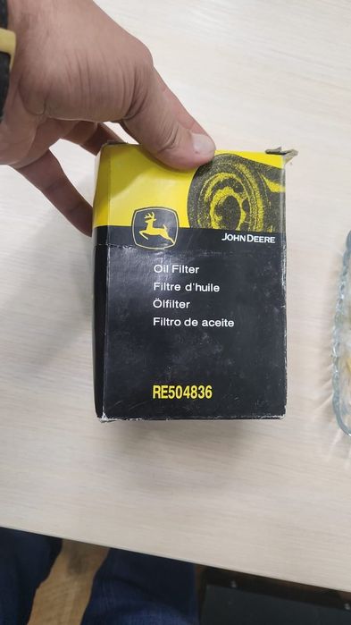 Масляный фильтр JOHN Deere RE504836