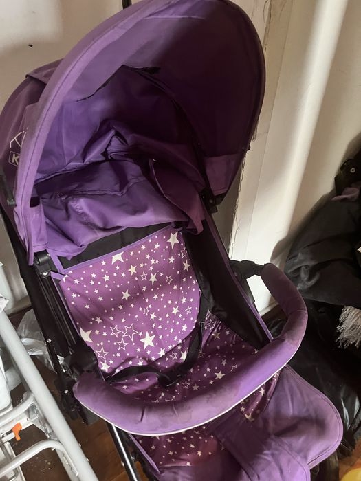 Прогулочная  коляска