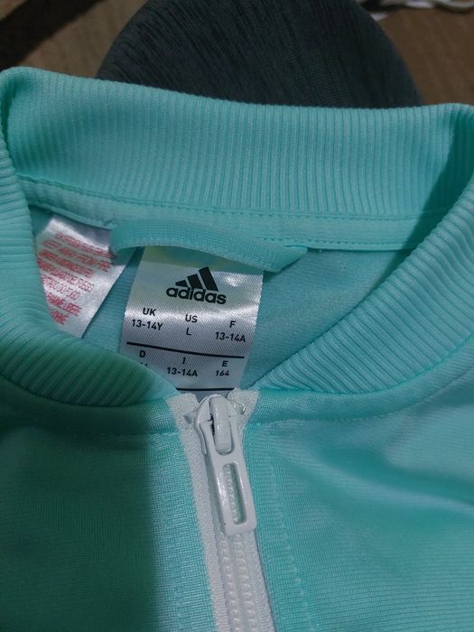Bluza  Adidas  cu fermoar
