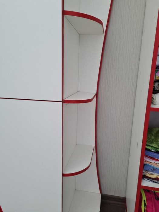 Продам детский шкаф