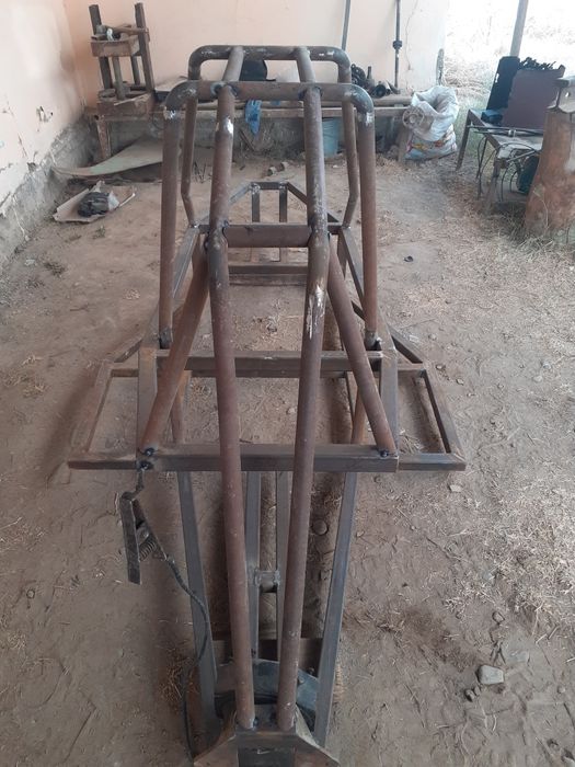 Продам раму багги пираня