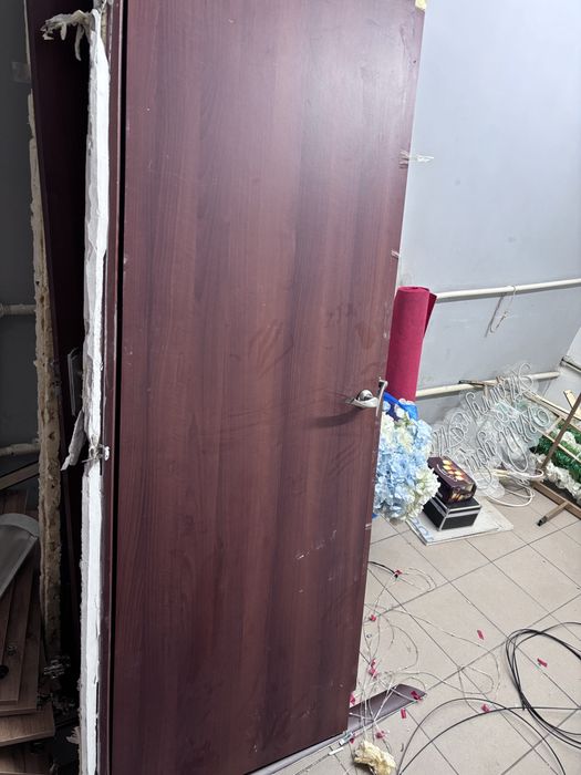 Двери межкомнатные 5шт