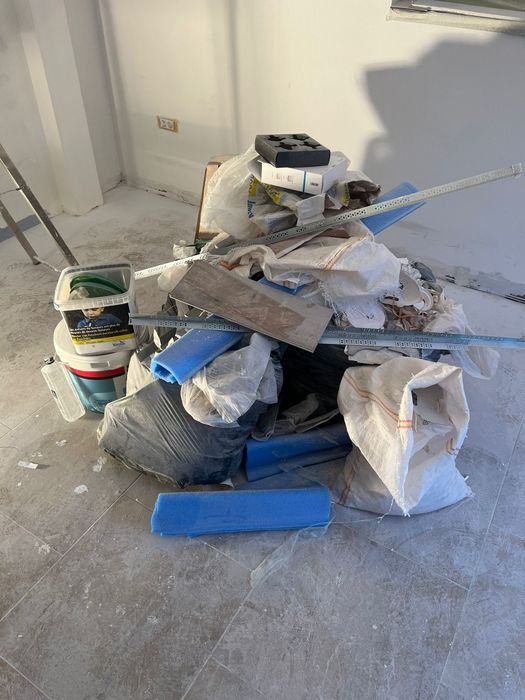 Debarasez ridic moloz și deseuri din constructii