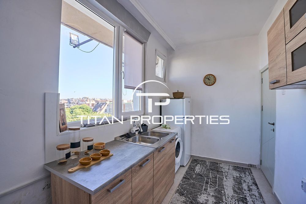 Дава се под наем Тристаен апартамент в Пловдив, Център - 90 кв.м за 661.98 € - Снимка #4