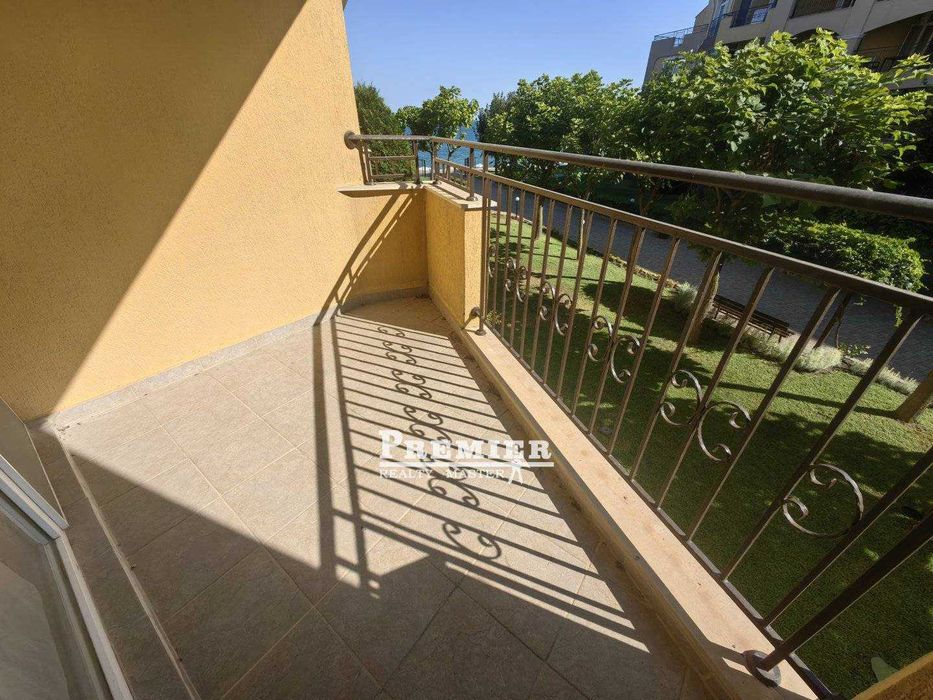 Продава се Двустаен апартамент в Бургас, Акациите - 80 кв.м за 913 €/кв.м - Снимка #10