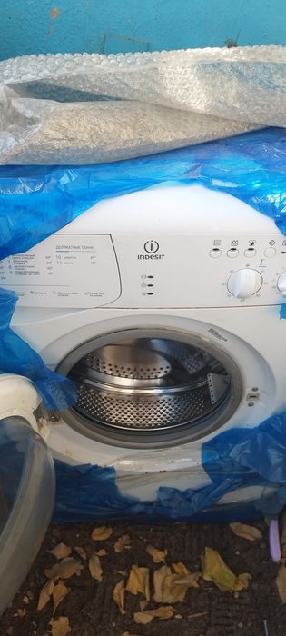 Продам стиральную машинку