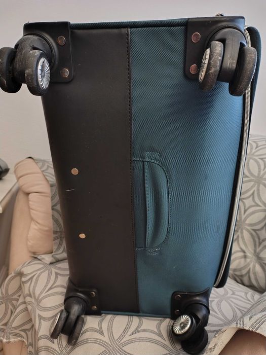 Чемодан размер XL Samsonite текстиль. Срочно