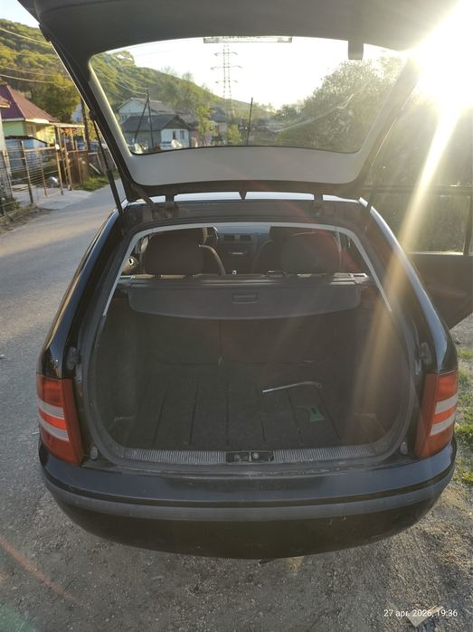 VÎND SCODA FABIA  stare foarte buna