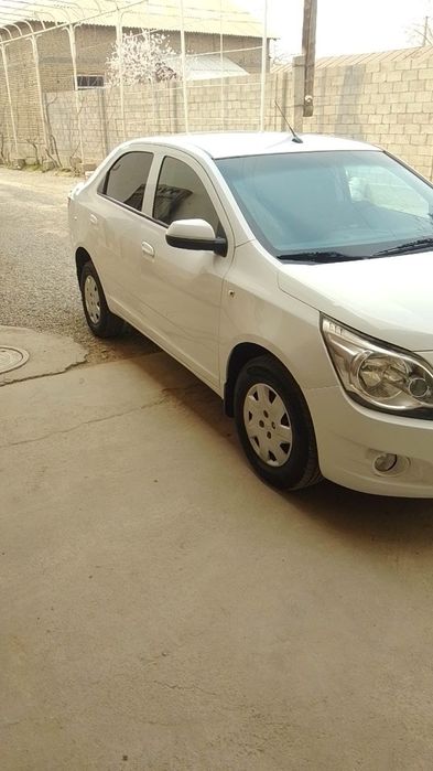 Кобальт автомашинаси сотилад