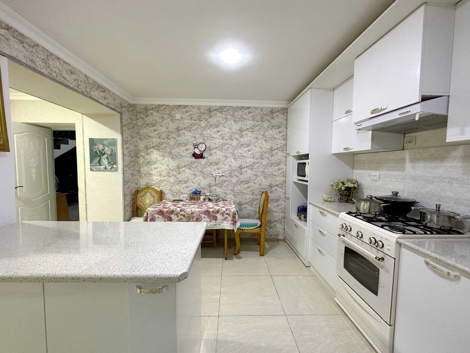 СРОЧНО Продается готовый дом 450 м2 / 7.5 соток Яшнабад круг Рохат