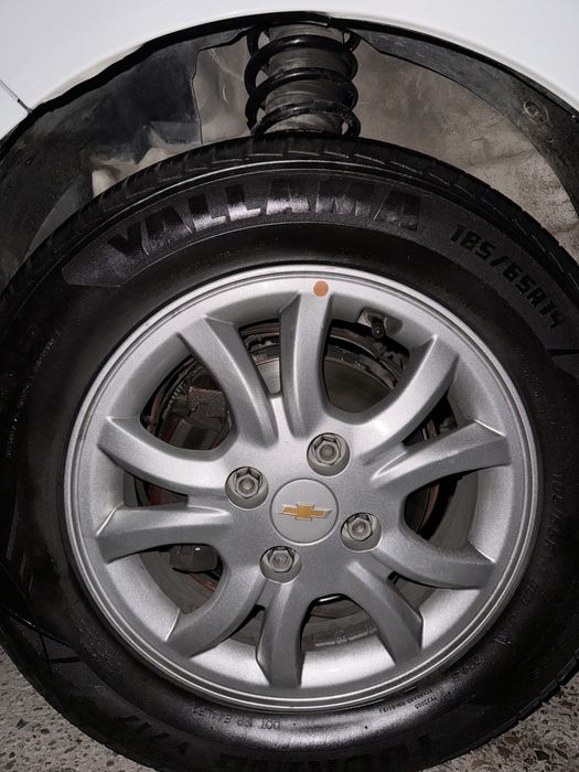 Spark 4 pazitza yallama balonda turibt 2 wiwkasi bor 1 ta cheti qayril