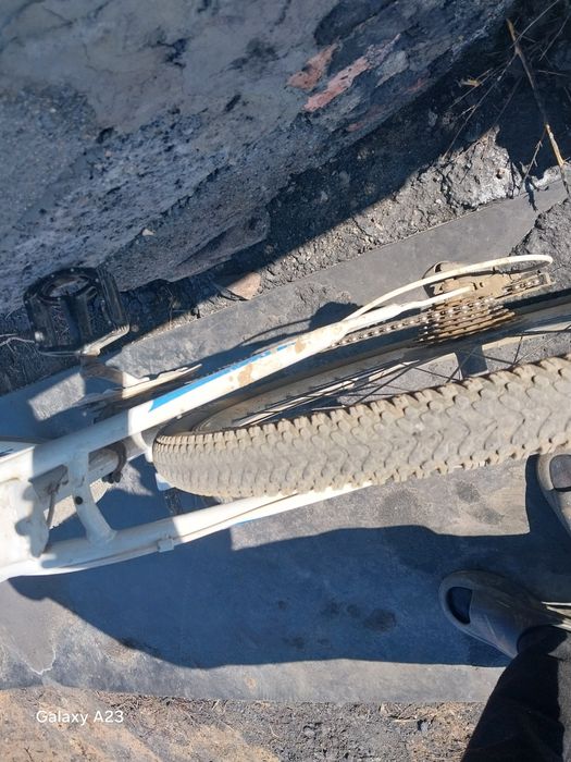 Велосипед в хорошом состояний