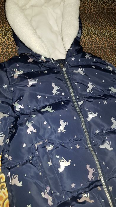 Продам зимний комплект на девочку