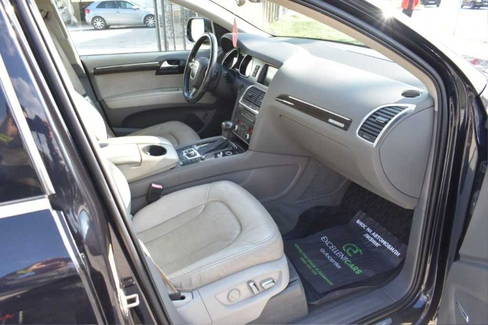 Audi Q7 3.0TDI FACE 4x4  FULMAX