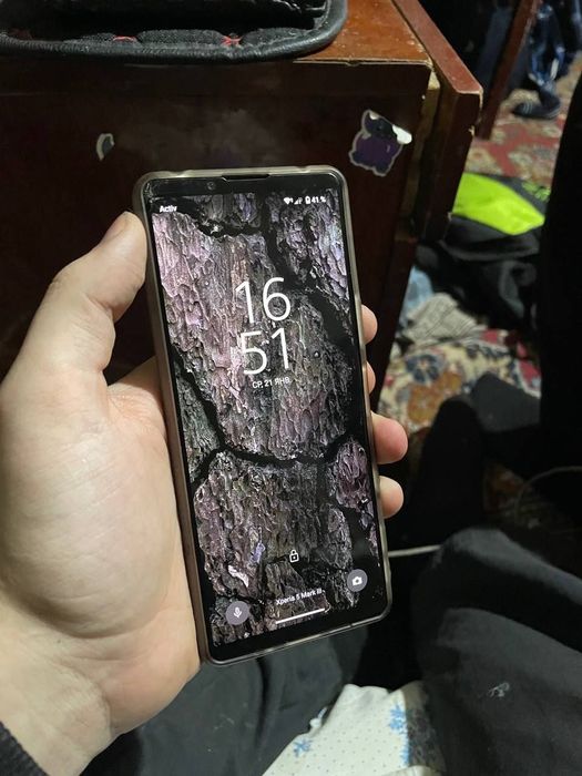 Sony xperia 5 mark 3 с трещиной