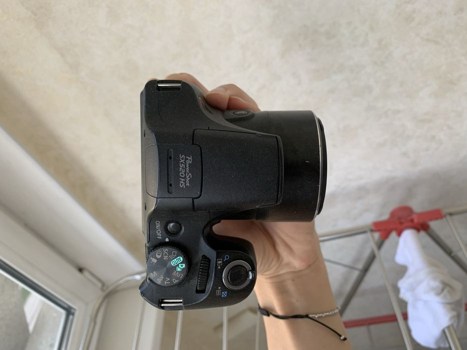 Canon PowerShot SX520 HS