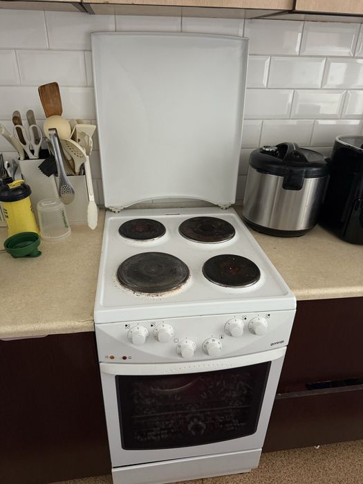 Плита 30 000 тенге