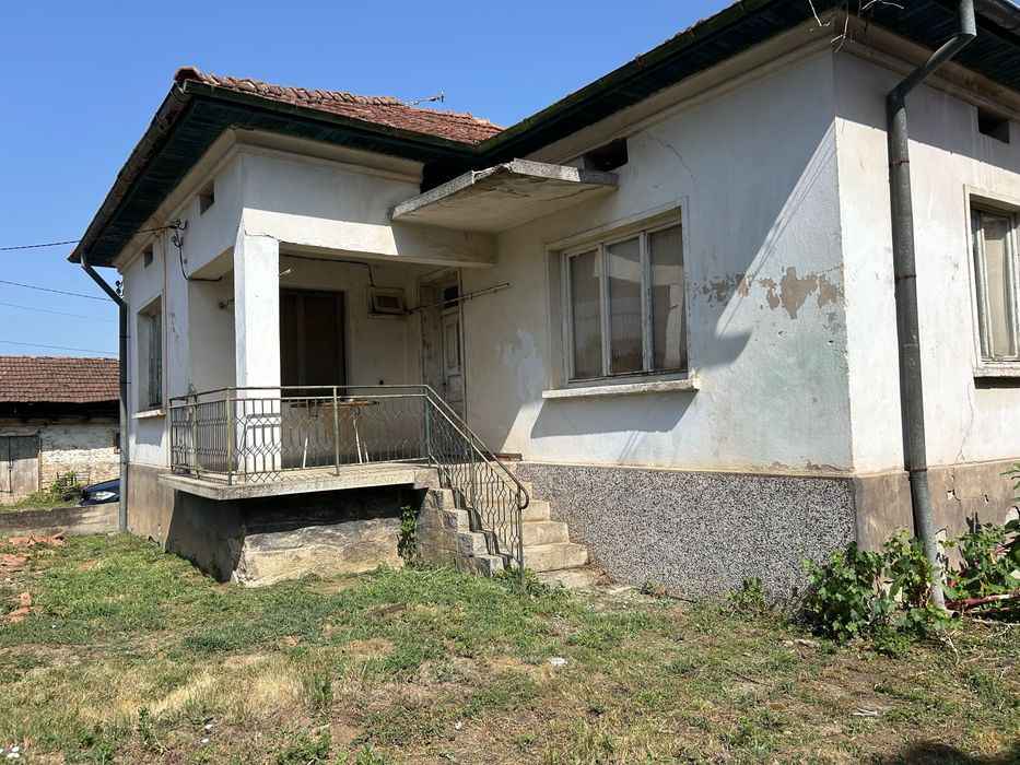 Продавам къща в с.Трудовец, София обл.