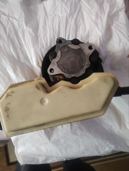 Opel Vectra b хидравлична помпа