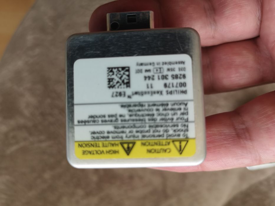 Ксенон автомобилни крушки D3 S