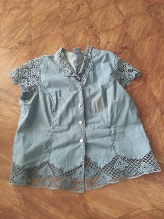 Платья женские разные