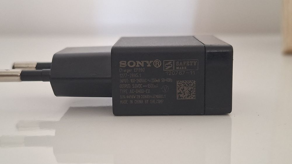 Влогърски фотоапарат Sony Cyber-shot DSC-HX50,Wi-Fi,Smart