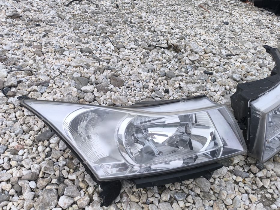 Фарове Chevrolet Cruze 2011г.