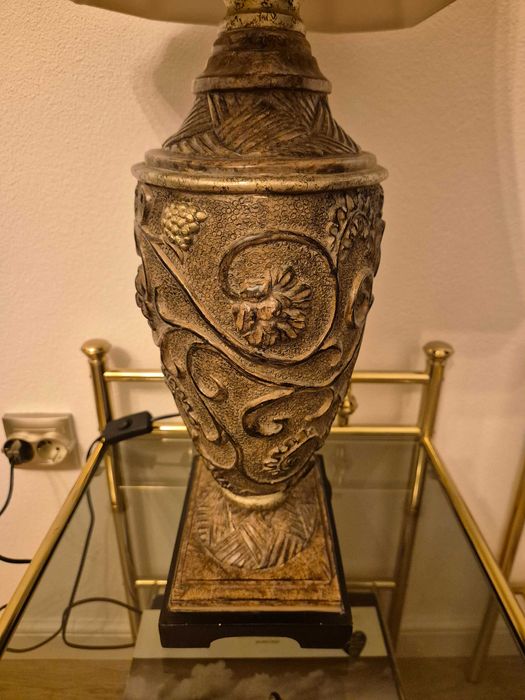 Veioza înaltă de 80 cm