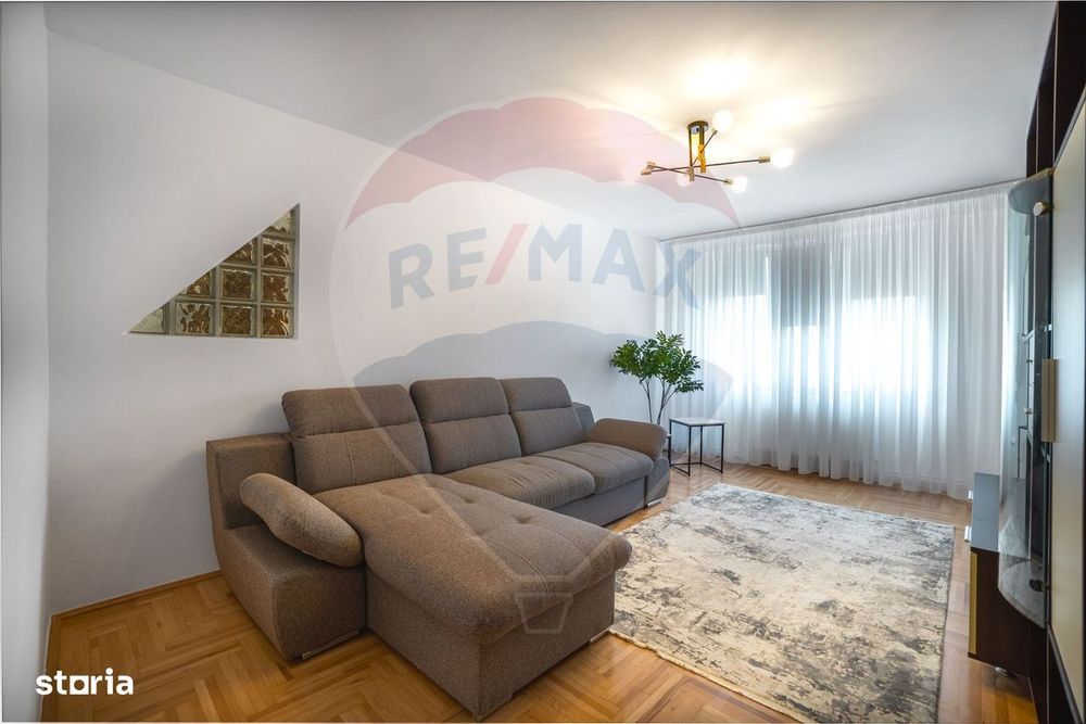 COMISION 0!!! Apartament cu 3 camere, complet renovat, de închiriat!