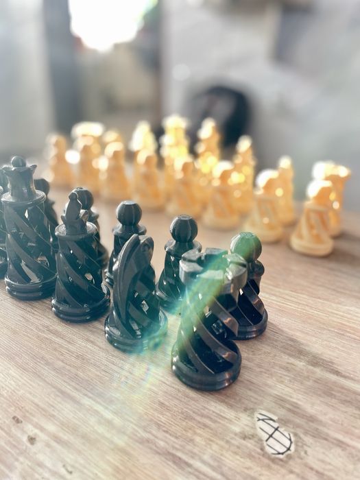 Шахматы, шахматные фигуры