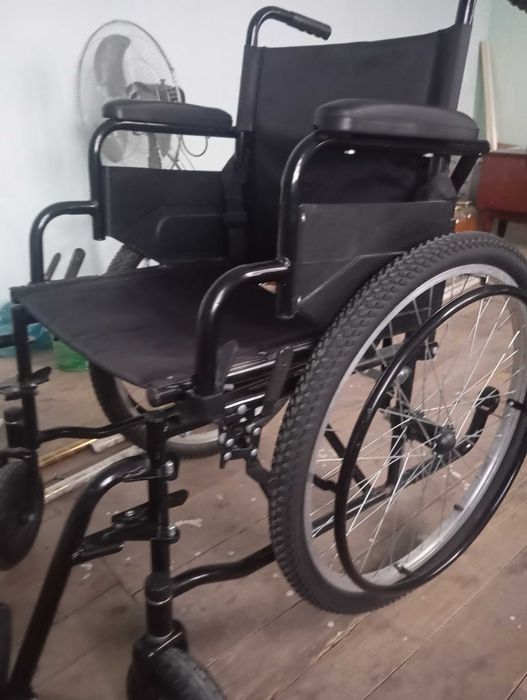 Nogironlik aravachasi