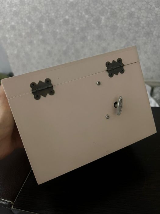 Шкатулка музыкальная