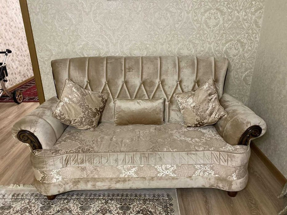 Диван для гостевой