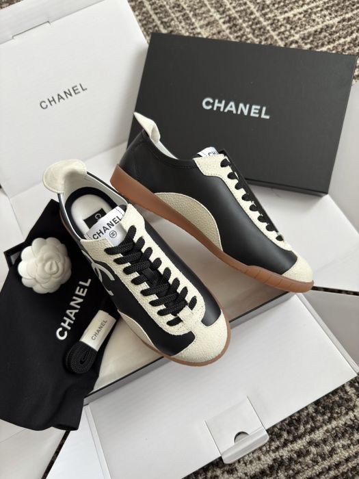 Adidasi Chanel
