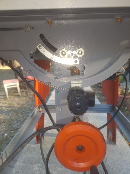 Circular cu masă Einhell