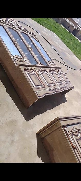 Стинка.спалний олинганига 3 ой булди ишлатилмаган зарур пул керак шунг