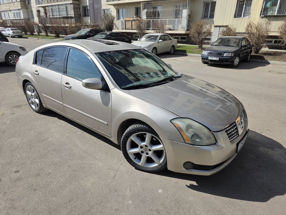 Nissan Maxima A34