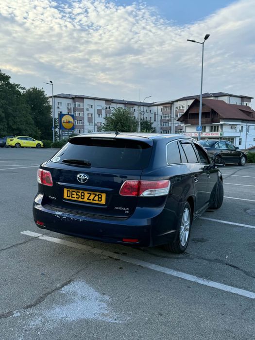 Vand Toyota Avensis T4