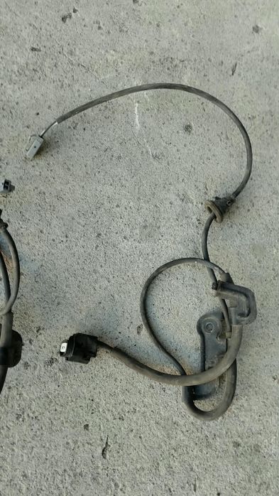 Провод датчика ABS Toyota Camry 40